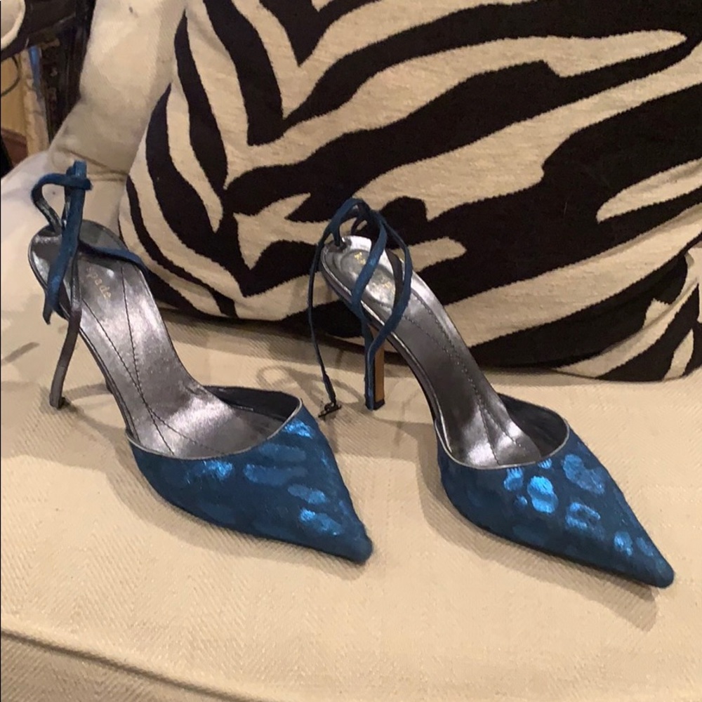 Kate Spade Vintage kitten gorgeous heels